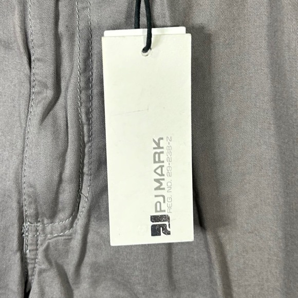 PJ MARK Men's Grey Cargo Shorts with Belt Size 30 Cotton Flat Front NWT - Picture 4 of 11